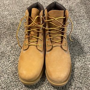 Women’s timberlands boots